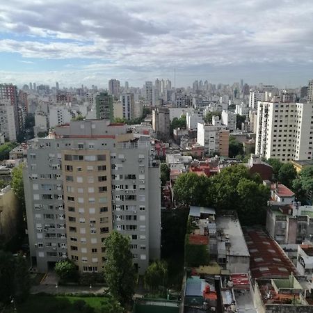 בואנוס איירס Petit Apartment En Avenida Belgrano מראה חיצוני תמונה