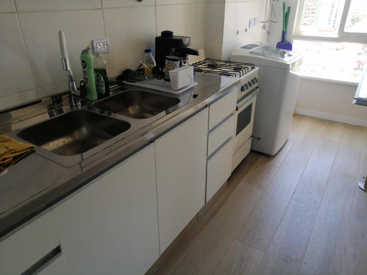 בואנוס איירס Petit Apartment En Avenida Belgrano מראה חיצוני תמונה