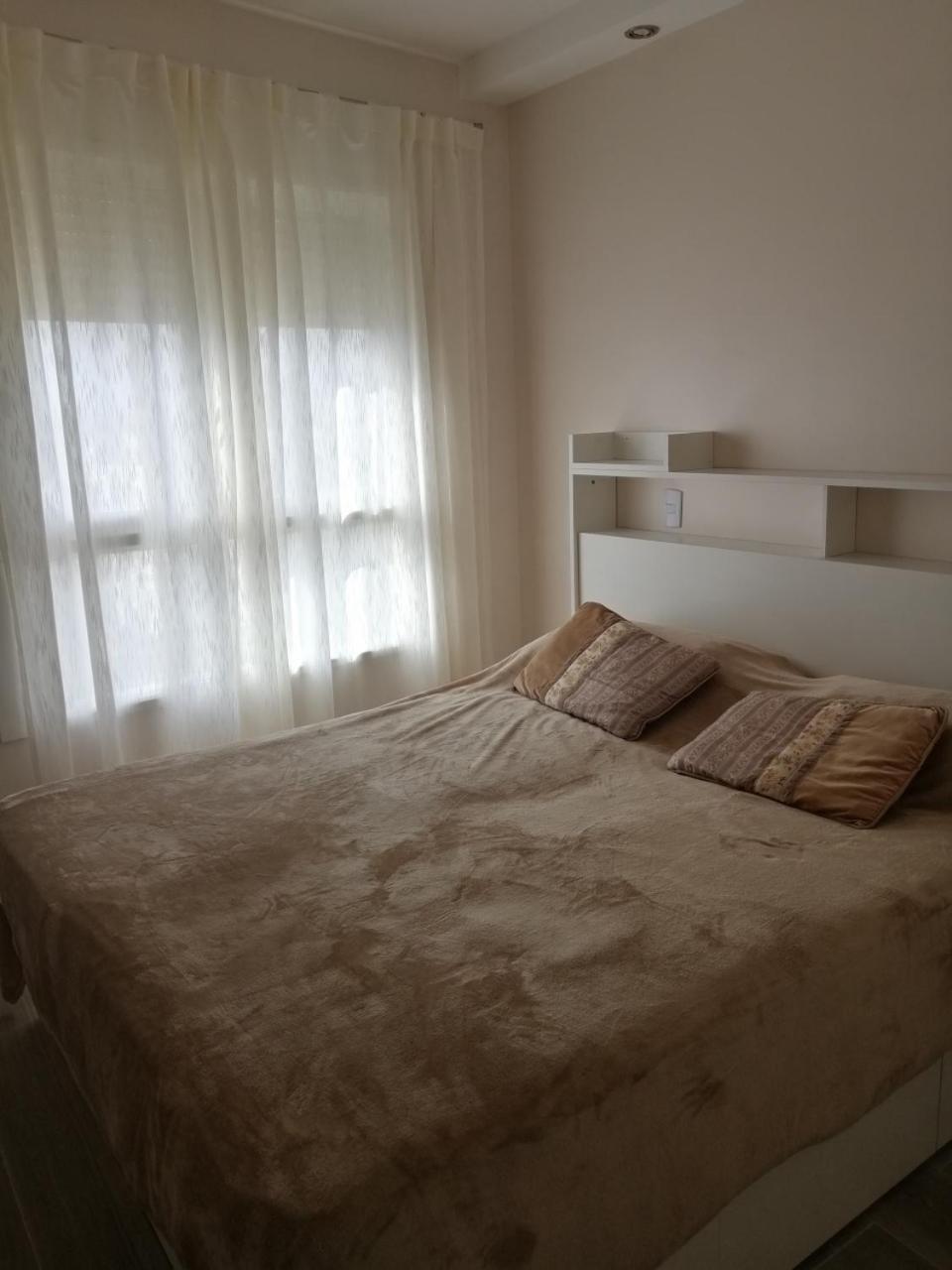 בואנוס איירס Petit Apartment En Avenida Belgrano מראה חיצוני תמונה