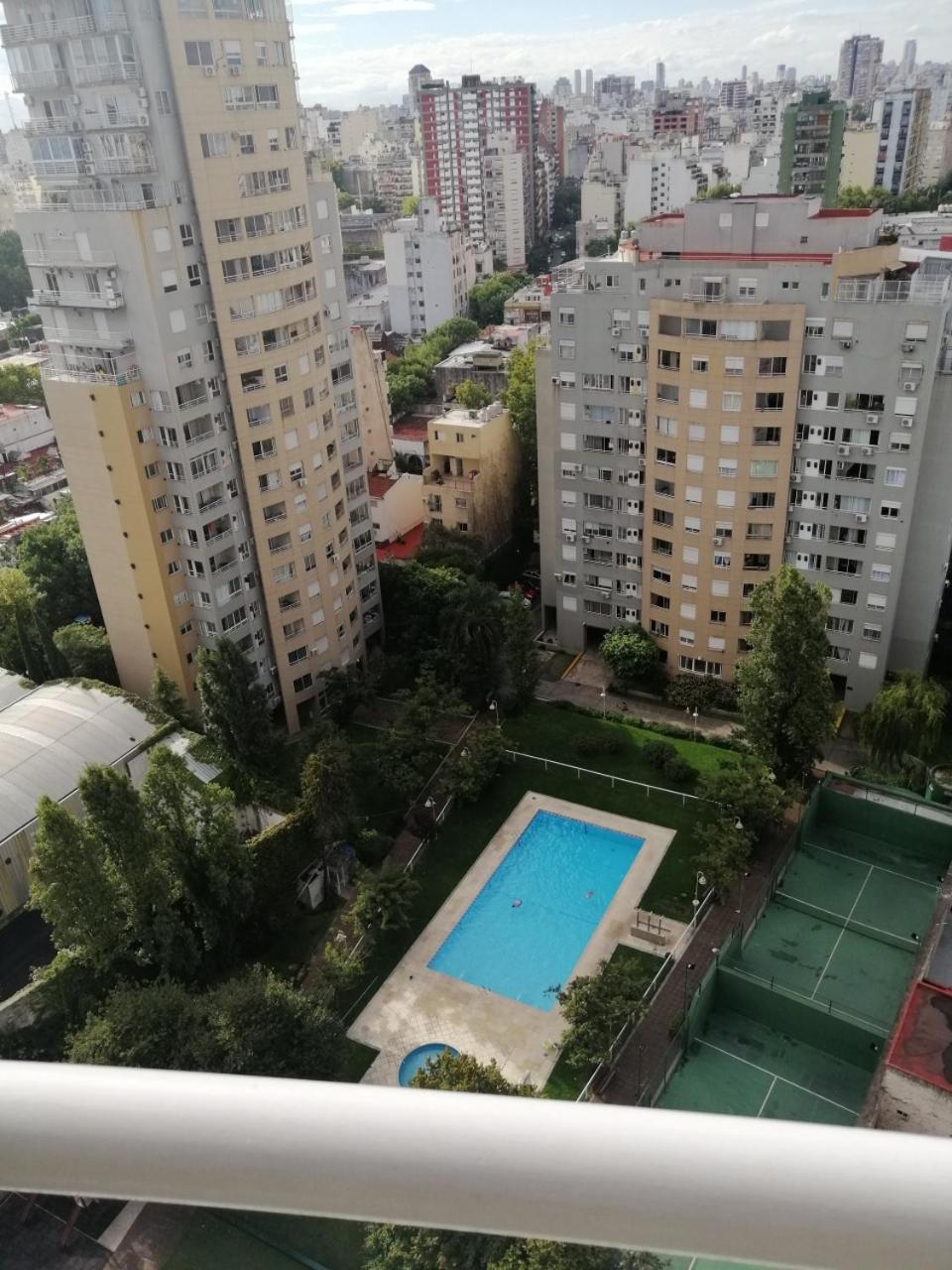 בואנוס איירס Petit Apartment En Avenida Belgrano מראה חיצוני תמונה