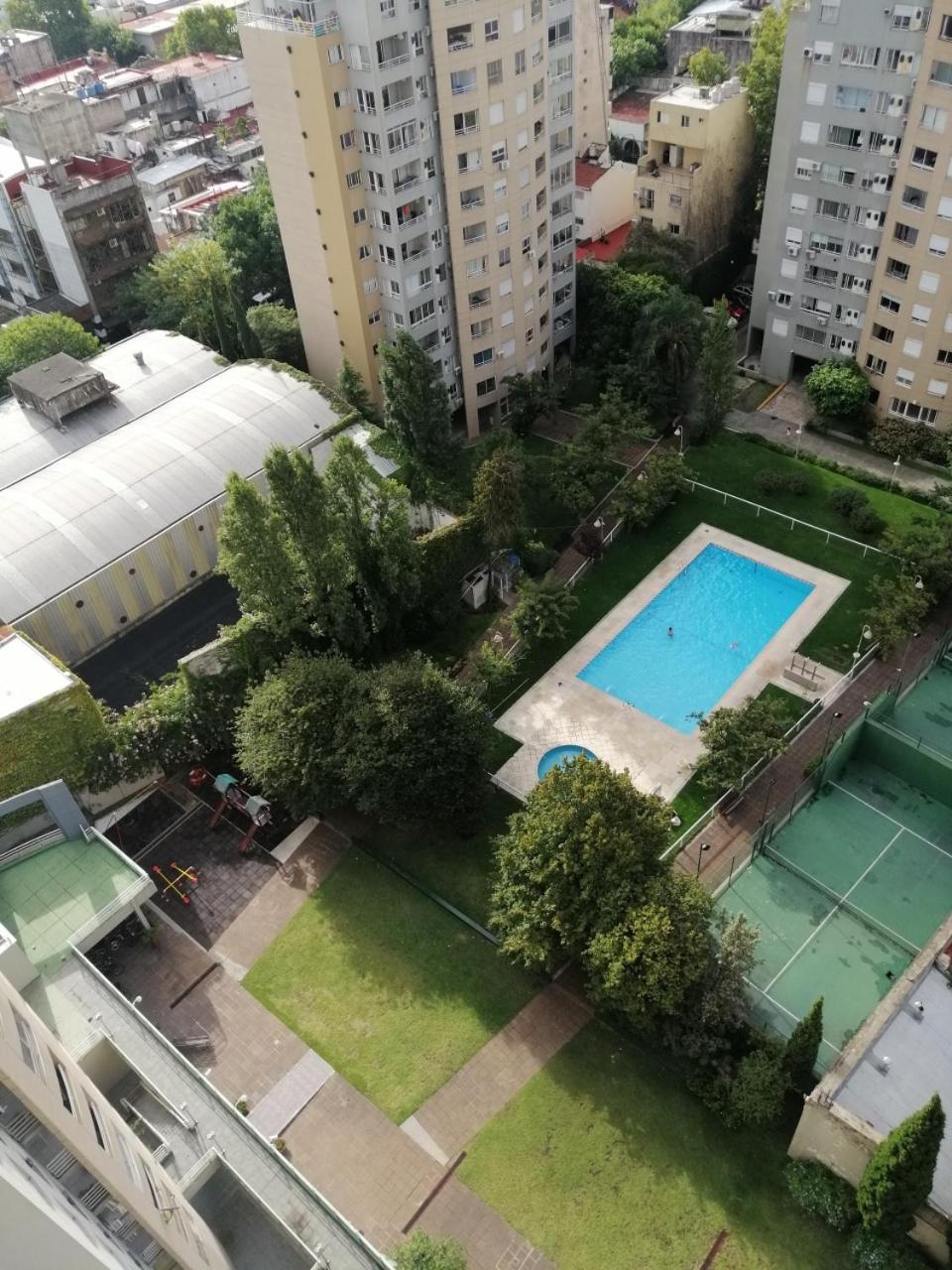 בואנוס איירס Petit Apartment En Avenida Belgrano מראה חיצוני תמונה