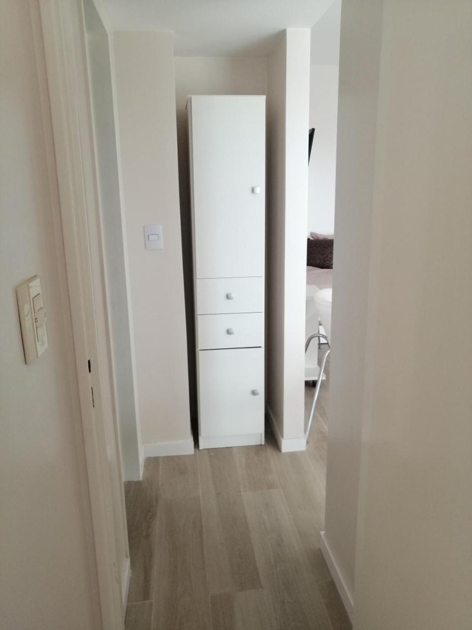 בואנוס איירס Petit Apartment En Avenida Belgrano מראה חיצוני תמונה
